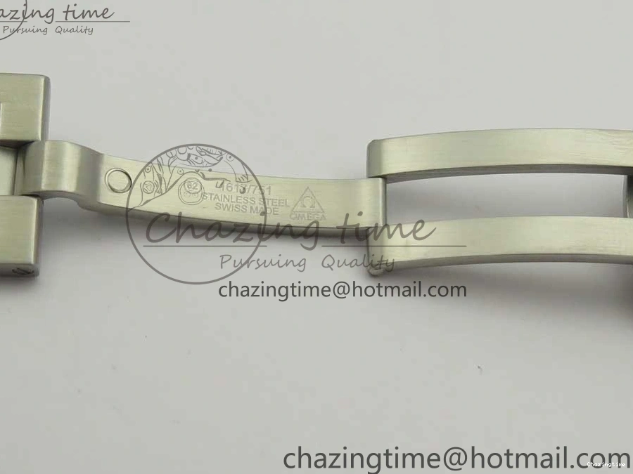 0206 Seamaster 300M Chronometer SS “007” Limited Edition OMF 1:1 Best Edition on SS Bracelet A2824 (Black Balance Wheel) V Seasonal 7952